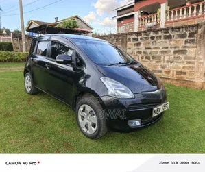 Toyota Ractis 1.3 FWD 2006 Black