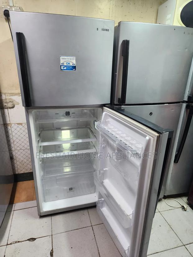 Good Double Fridge 330litres - thumbnail 2