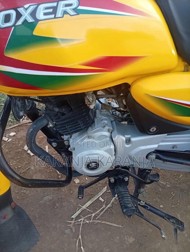 Bajaj Boxer 125 2024 Yellow - thumbnail 4