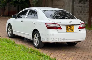 Toyota Premio 2014