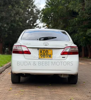 Toyota Premio 2014