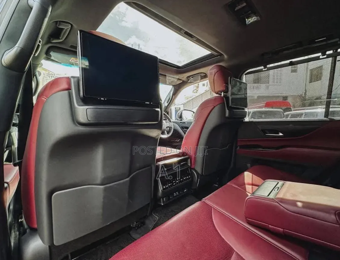 Lexus LX 600 2024 Black