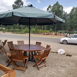 Luxury Outdoor Garden Furniture Set With Large Umbrella