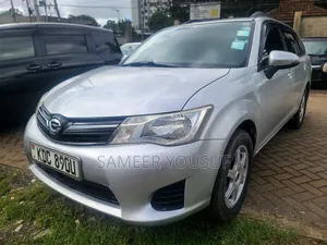 Toyota Corolla Fielder 2015 Silver