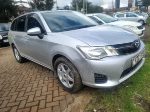 Toyota Corolla Fielder 2015 Silver