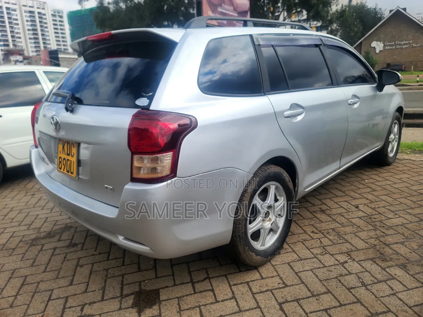 Toyota Corolla Fielder 2015 Silver