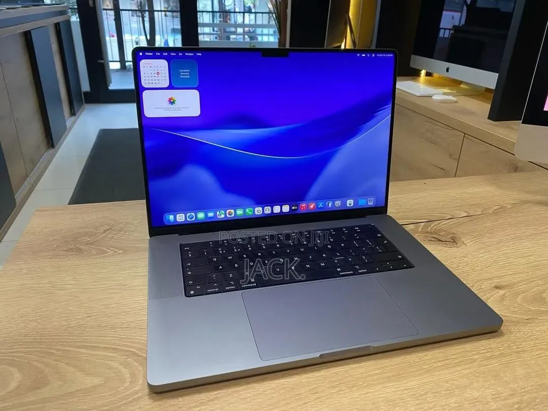 Laptop Apple MacBook Pro 2021 M1 Max 32GB Apple M1 Max SSD 1T