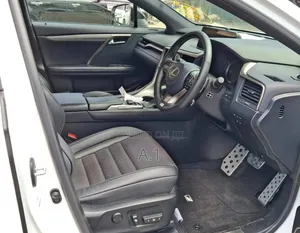 Lexus RX 300 2WD 2019 Off white