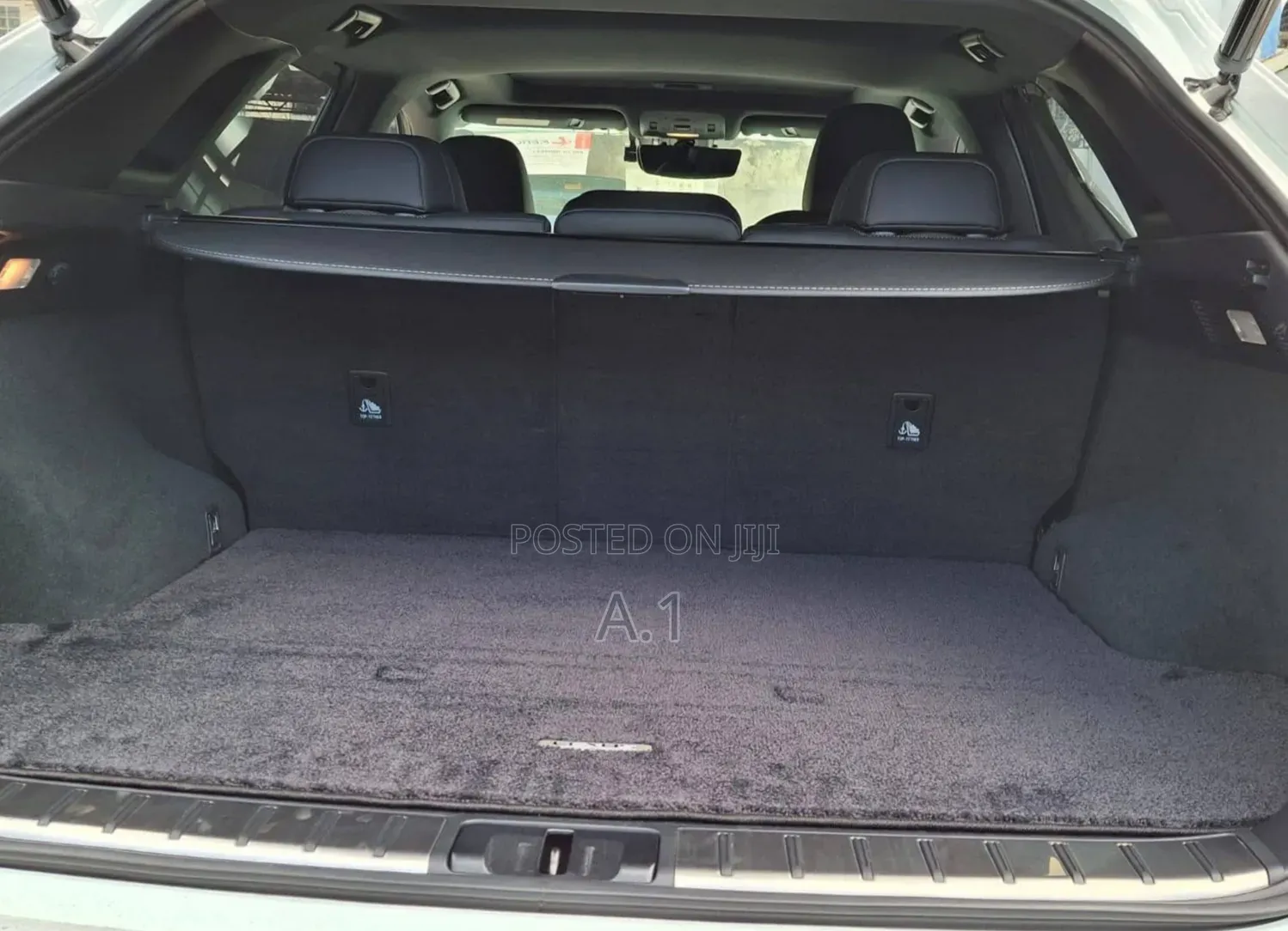 Lexus RX 300 2WD 2019 Off white