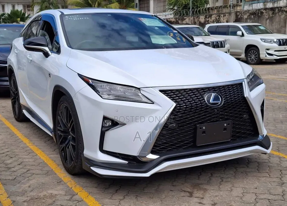 Lexus RX 300 2WD 2019 Off white