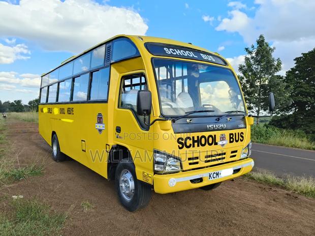 Isuzu NQR 2016 Yellow - thumbnail 3