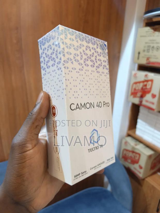 New Tecno Camon 40 Pro 4G 256 GB Blue