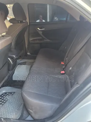 Toyota Mark X 2017 Silver