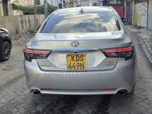 Toyota Mark X 2017 Silver