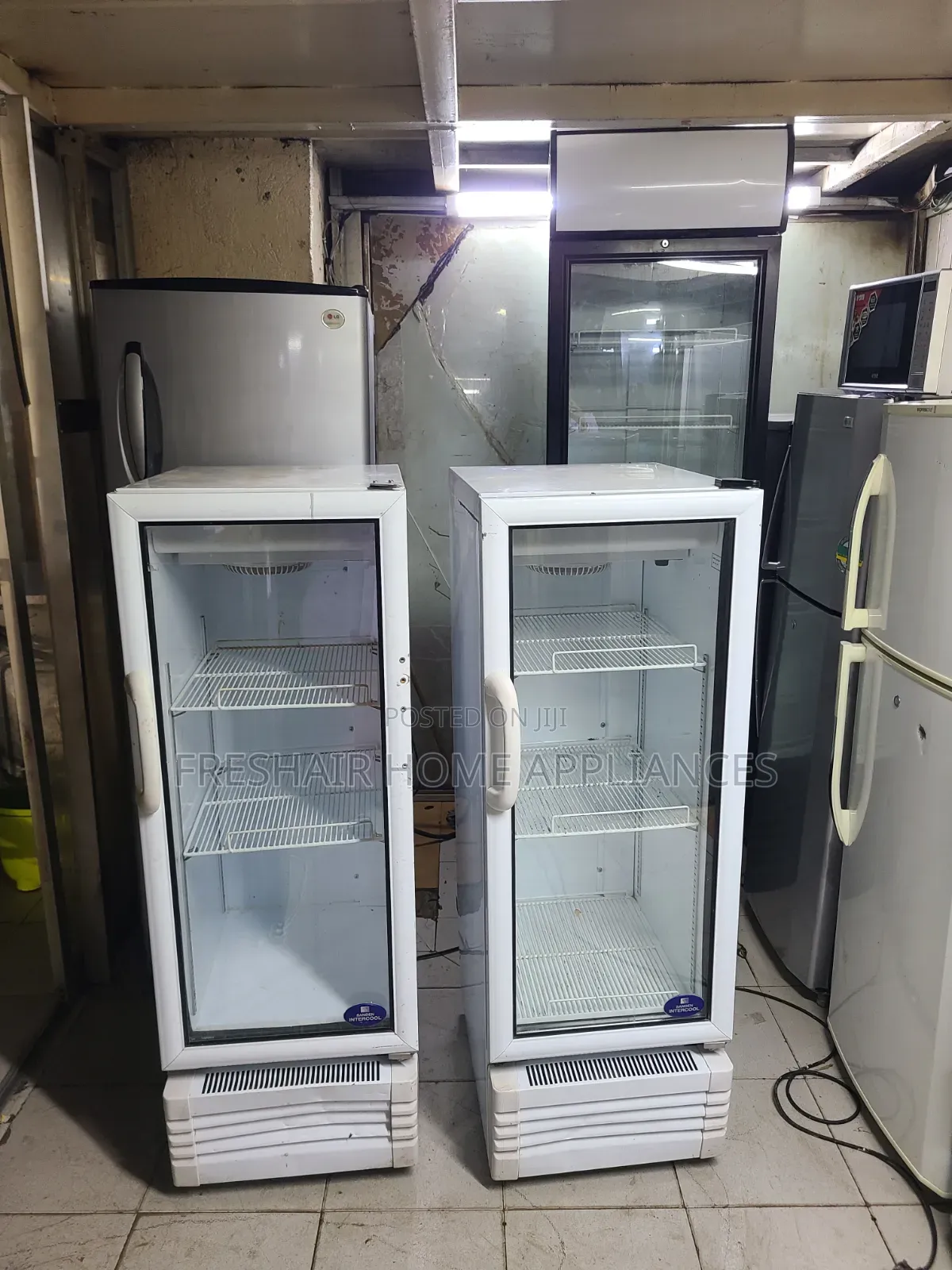 White Medium Size Fridge 180litres