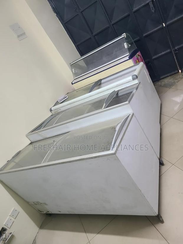 Display Freezer Exuk