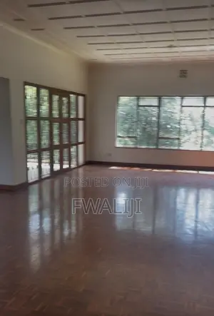 5bdrm Bungalow in N/A, Riverside Drive for rent