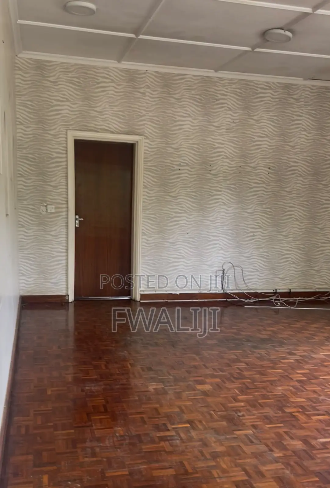 5bdrm Bungalow in N/A, Riverside Drive for rent