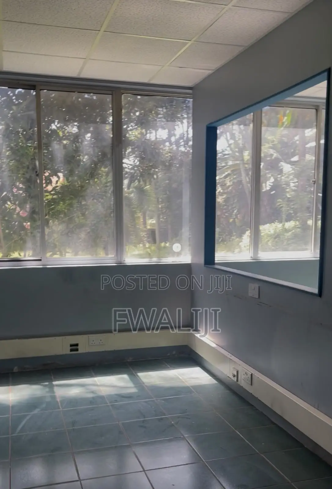 5bdrm Bungalow in N/A, Riverside Drive for rent