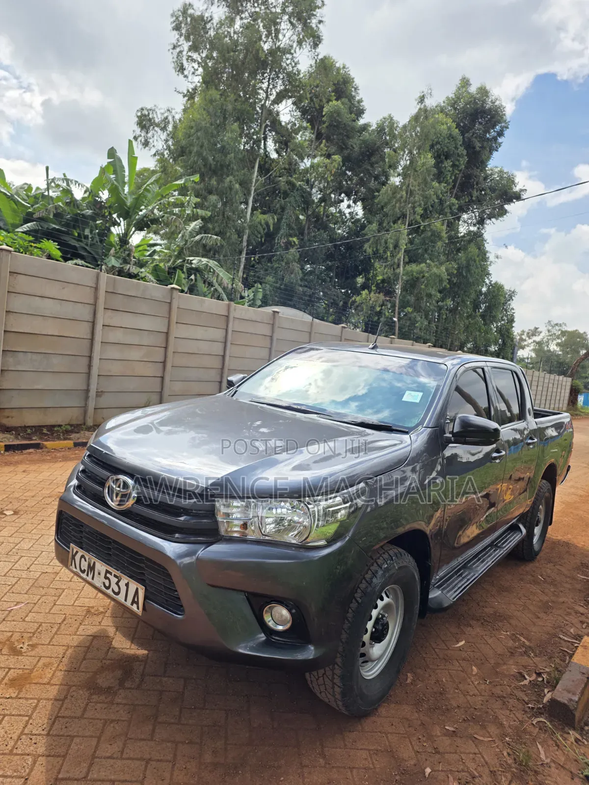 Toyota Hilux Revo Double Cab Deisel 2.4 RWD 2017 Gray