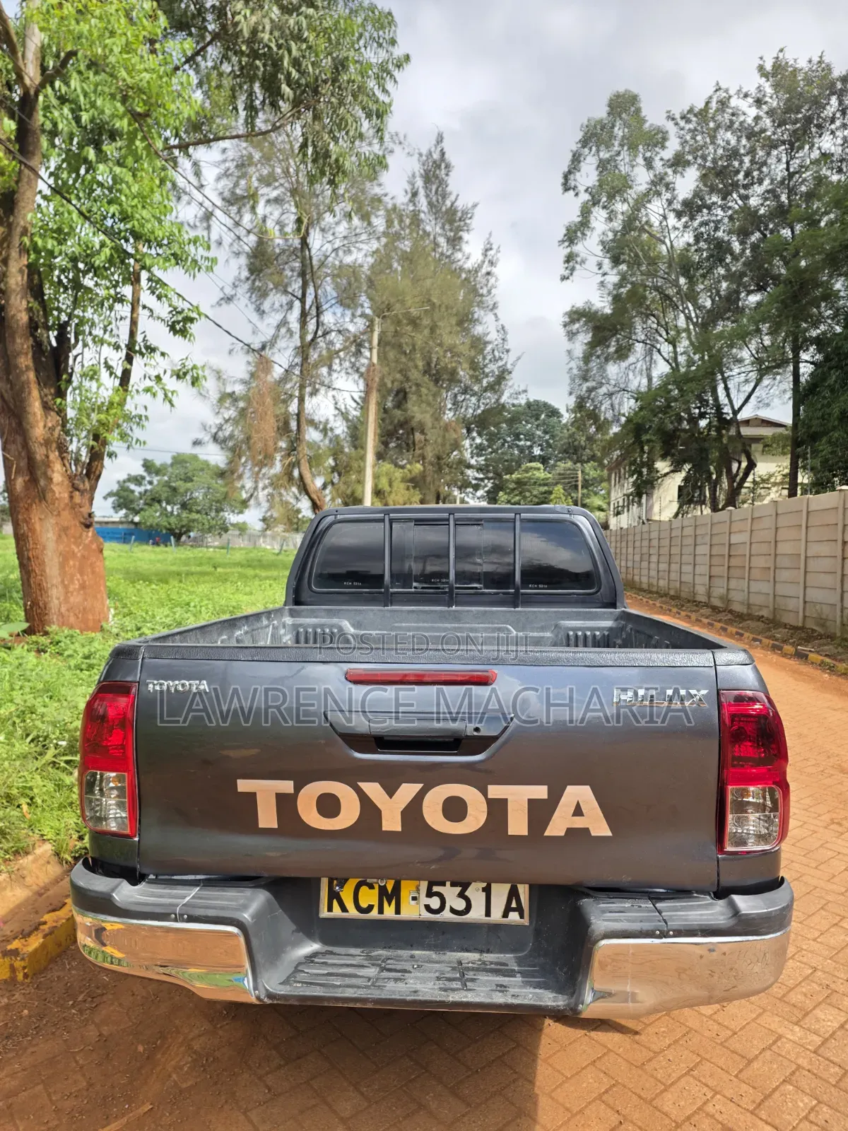 Toyota Hilux Revo Double Cab Deisel 2.4 RWD 2017 Gray