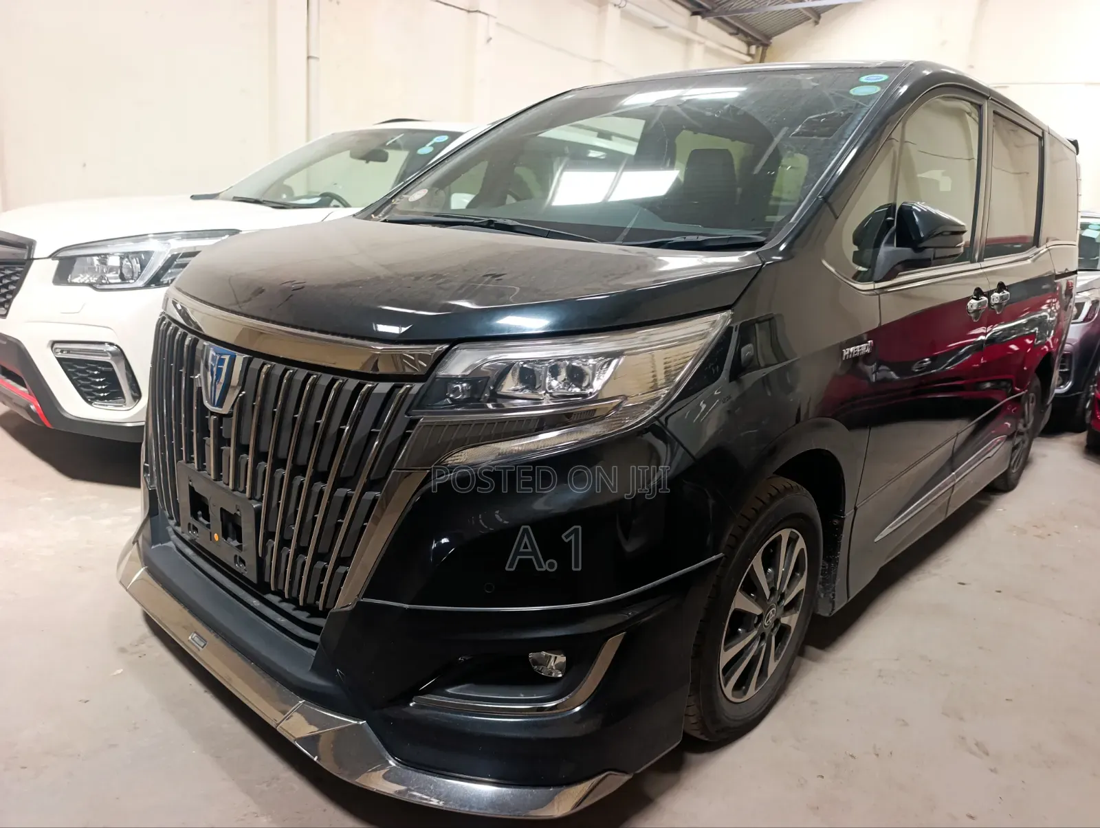 Toyota Esquire 1.8 FWD Hybrid (7 seater) 2019 Black