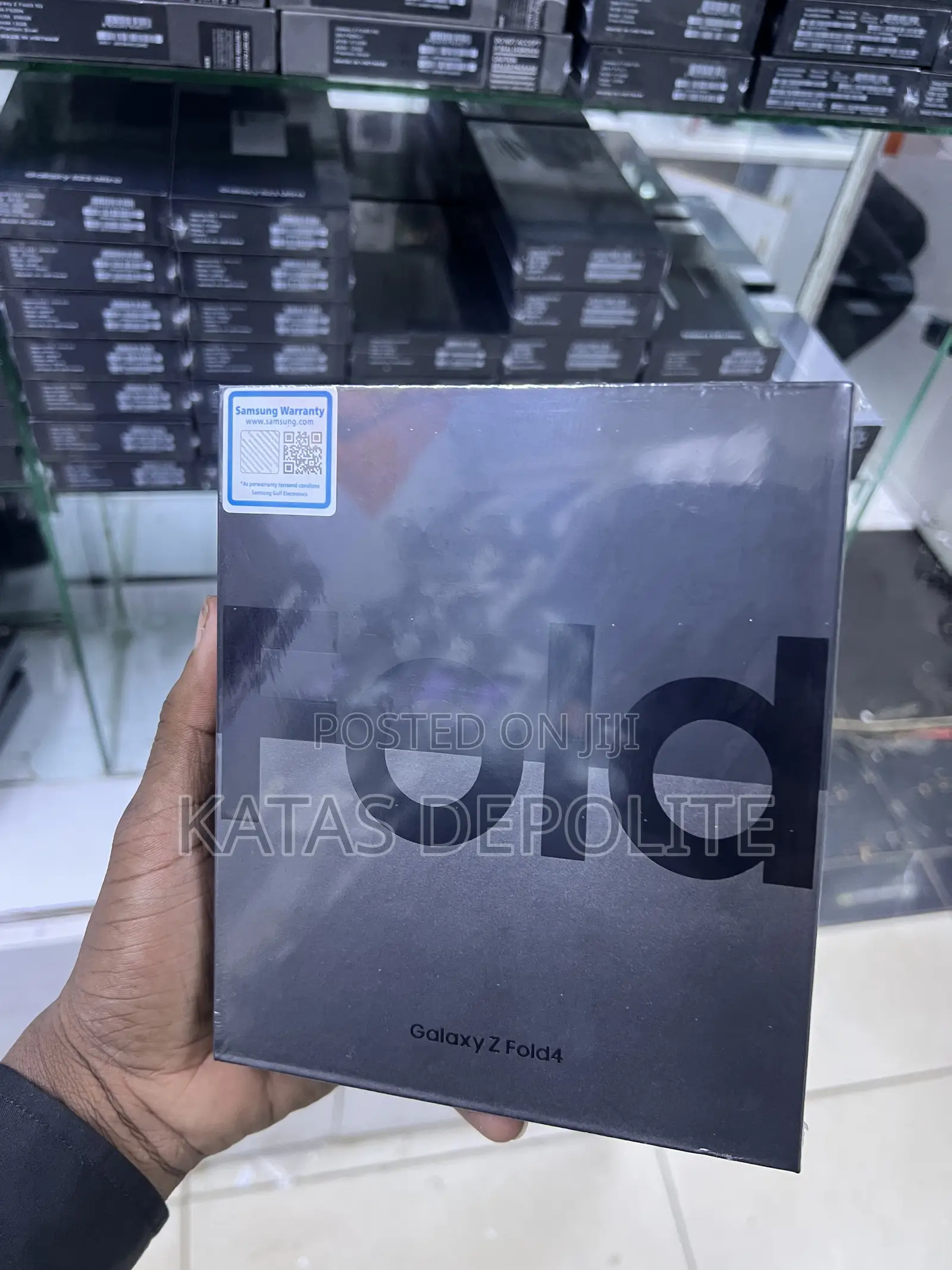 New Samsung Galaxy Z Fold4 256 GB Black