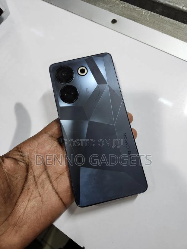Tecno Camon 20 256 GB Black - thumbnail 4
