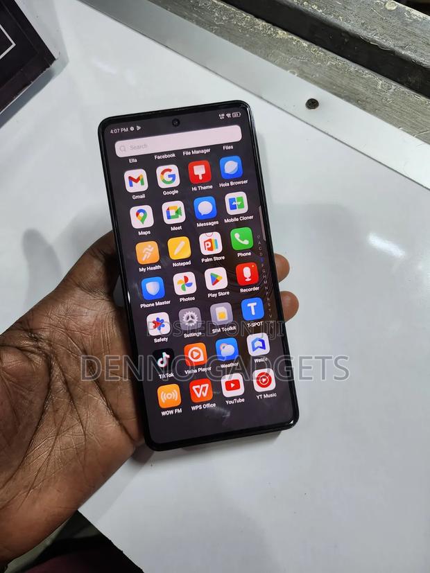 Tecno Camon 20 256 GB Black - thumbnail 8
