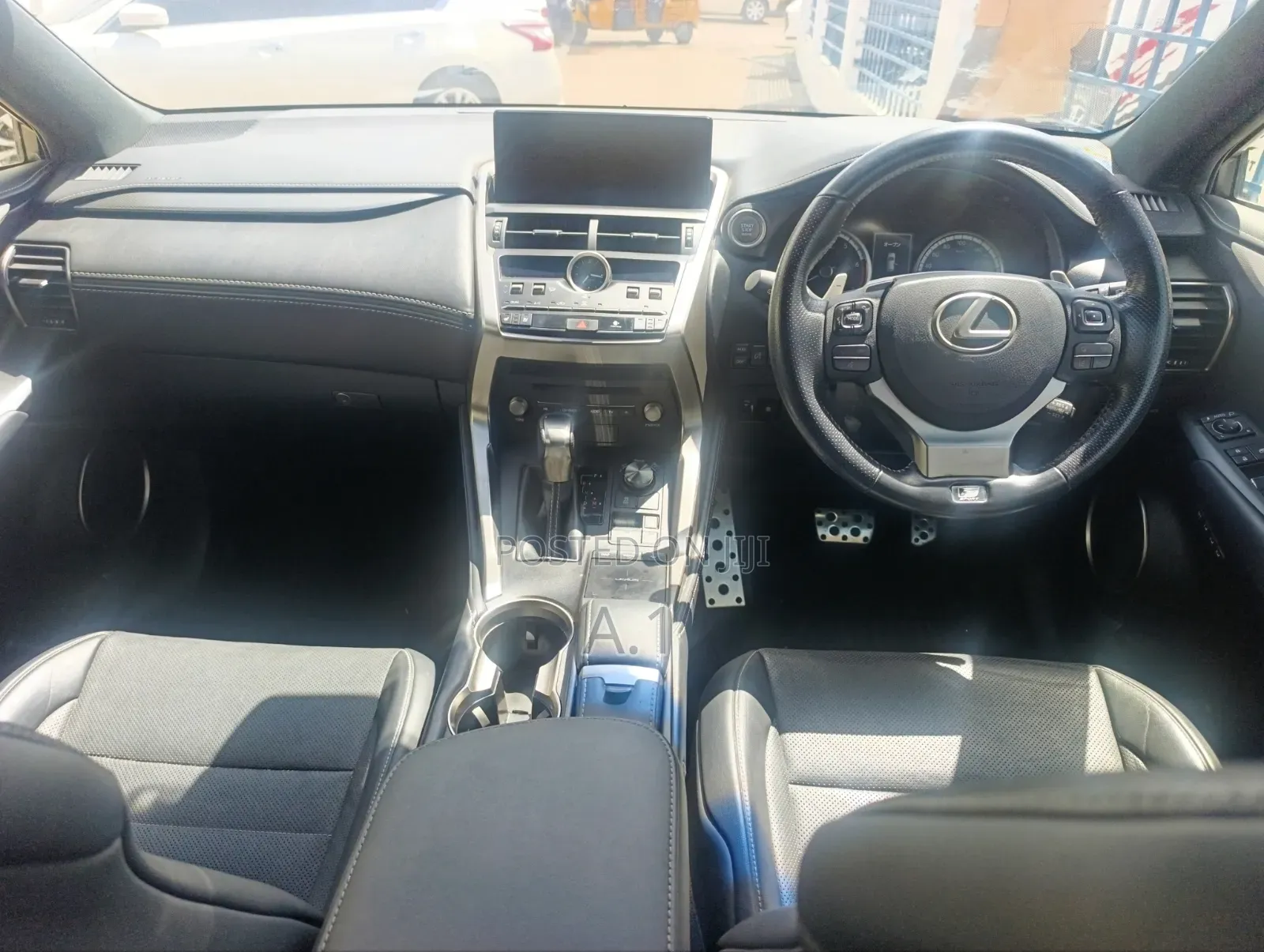 Lexus NX 300 FWD 2019 Pearl