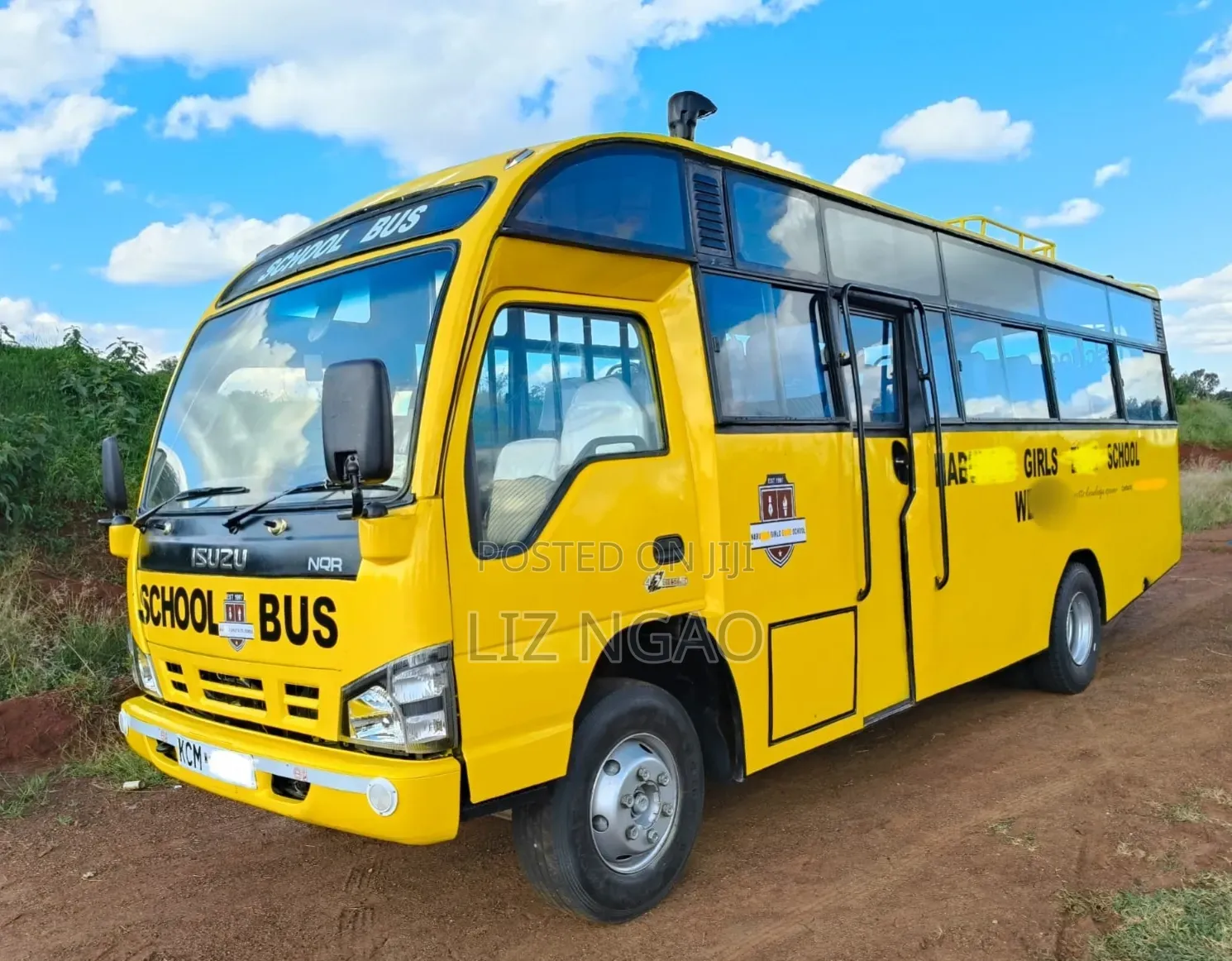 Isuzu NQR 2016 Yellow