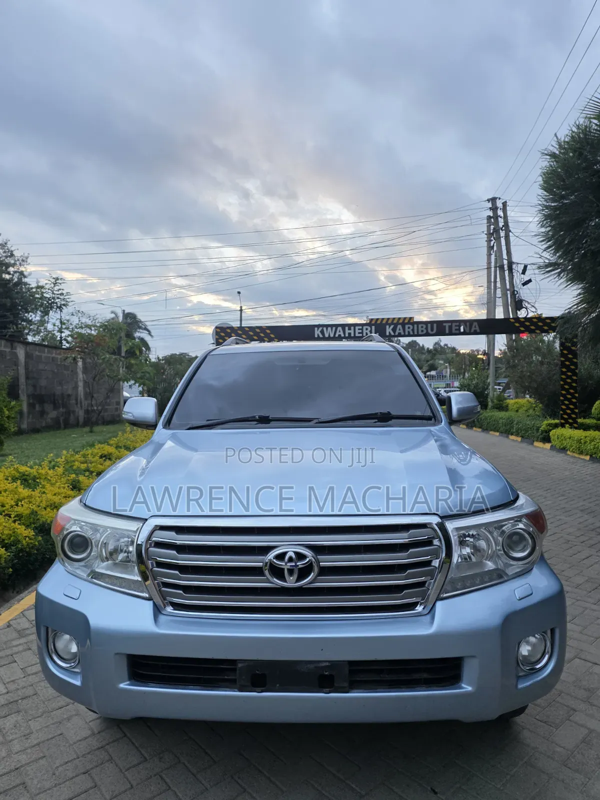 Toyota Land Cruiser 2012 Blue