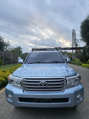 Toyota Land Cruiser 2012 Blue