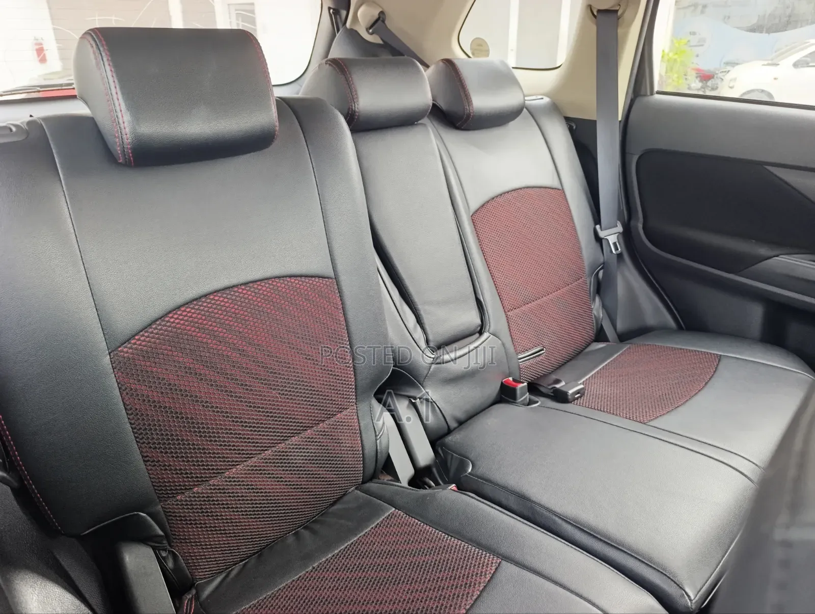 Mitsubishi Outlander 2019 Brown