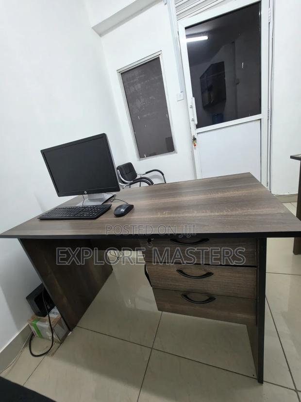 Study Table - thumbnail 3