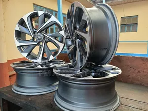 Toyota Auris Hybrid Rims Size 17