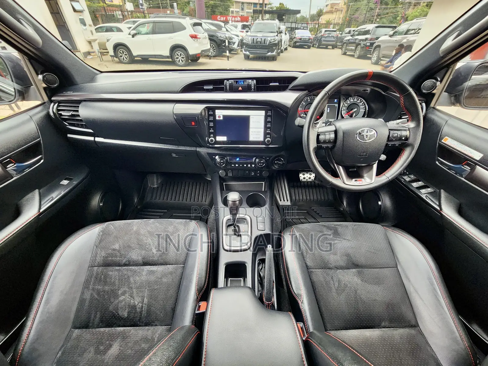 Toyota Hilux 2022 Black