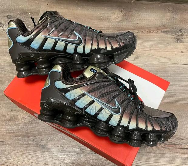 Nike Shox Sneakers - thumbnail 3