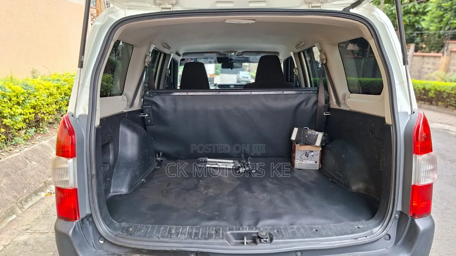Toyota Probox 1.5 F 2WD 2018 White