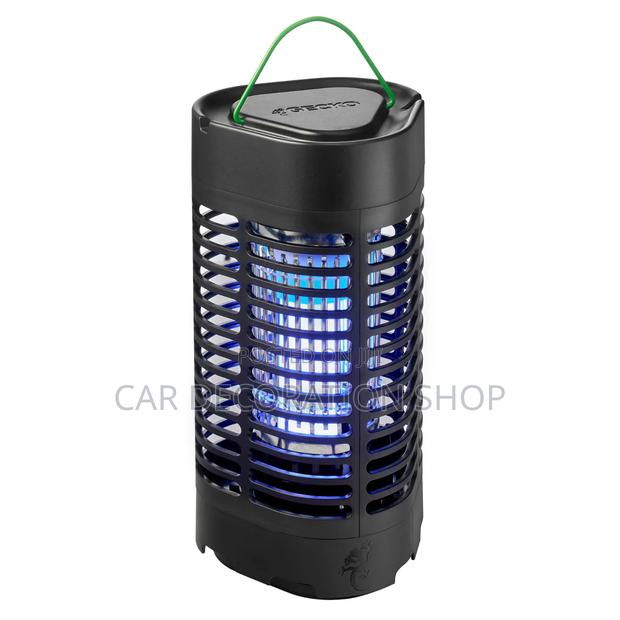 Indoor/Outdoor Mosquito Killer Uses Uv Light to Attract Mosquitoes