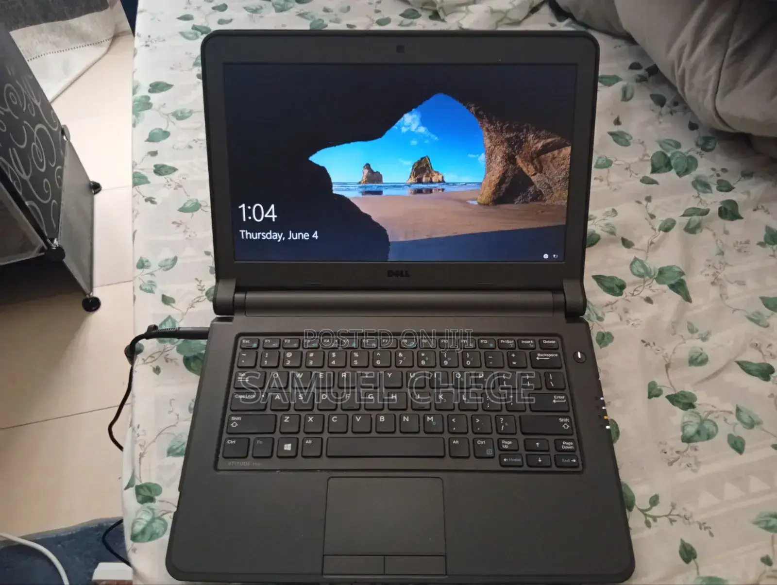 Laptop Dell Latitude 3350 4GB Intel Celeron HDD 256GB
