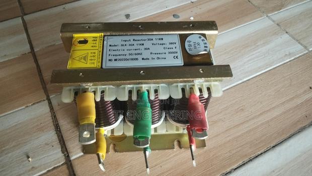 Input and Output Reactor for Motors