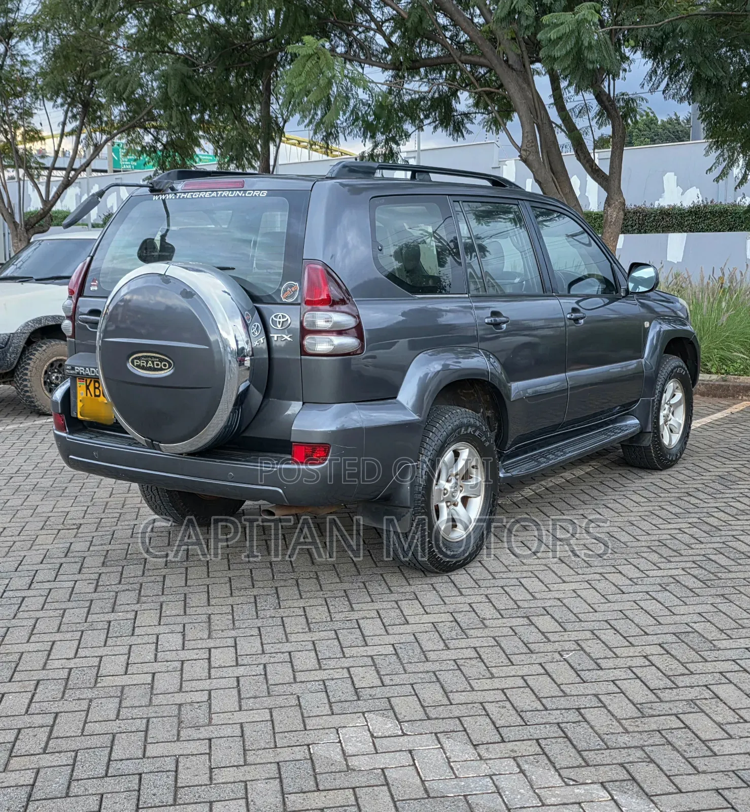 Toyota Land Cruiser Prado 3.4 5dr 2004 Gray