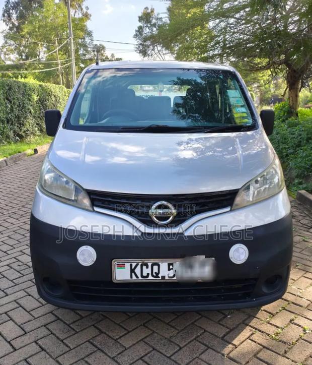 Nissan NV200 2010 Silver - thumbnail 7