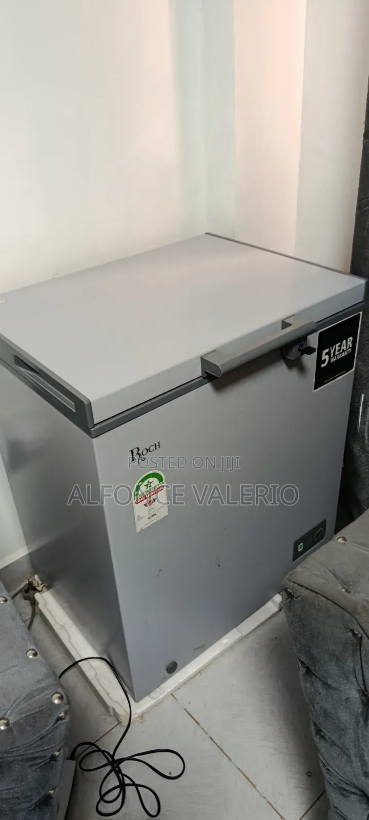 Roch Chest Freezer 200ltrs