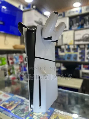 Top1 Ps5 Slim Two Controllers and Warranty.