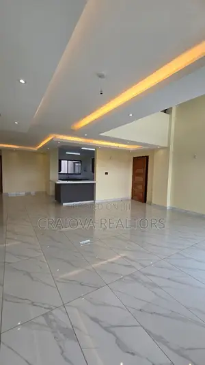 4bdrm Duplex in Spring Valley for sale