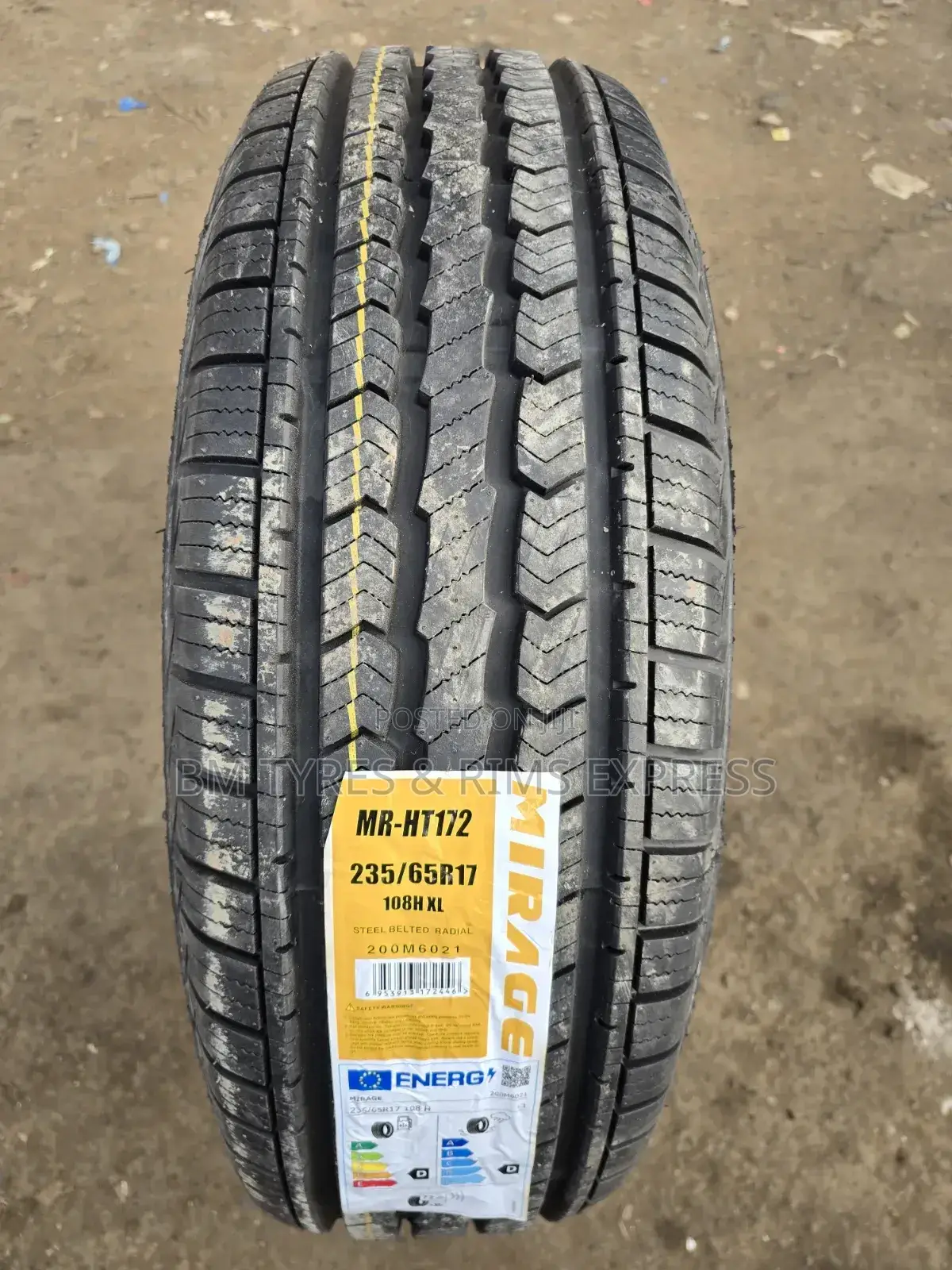 235 /65 R17 Mirage Tires (Highway Terrein)