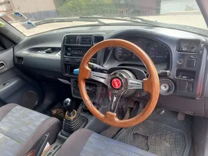 Toyota RAV4 1997 White