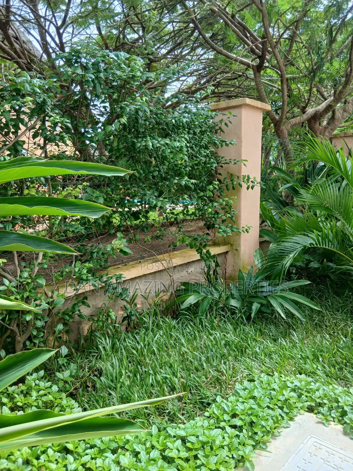 3bdrm Villa in Diani On 1/4 Acre for sale